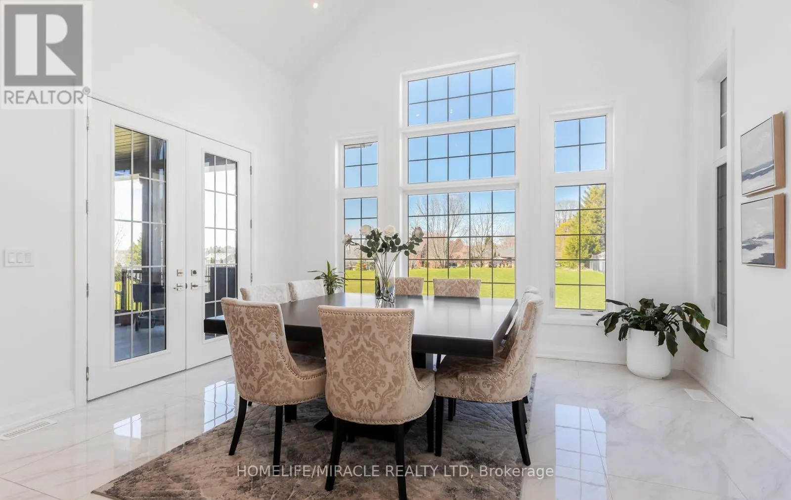 61 BONNIE BRAE COURT