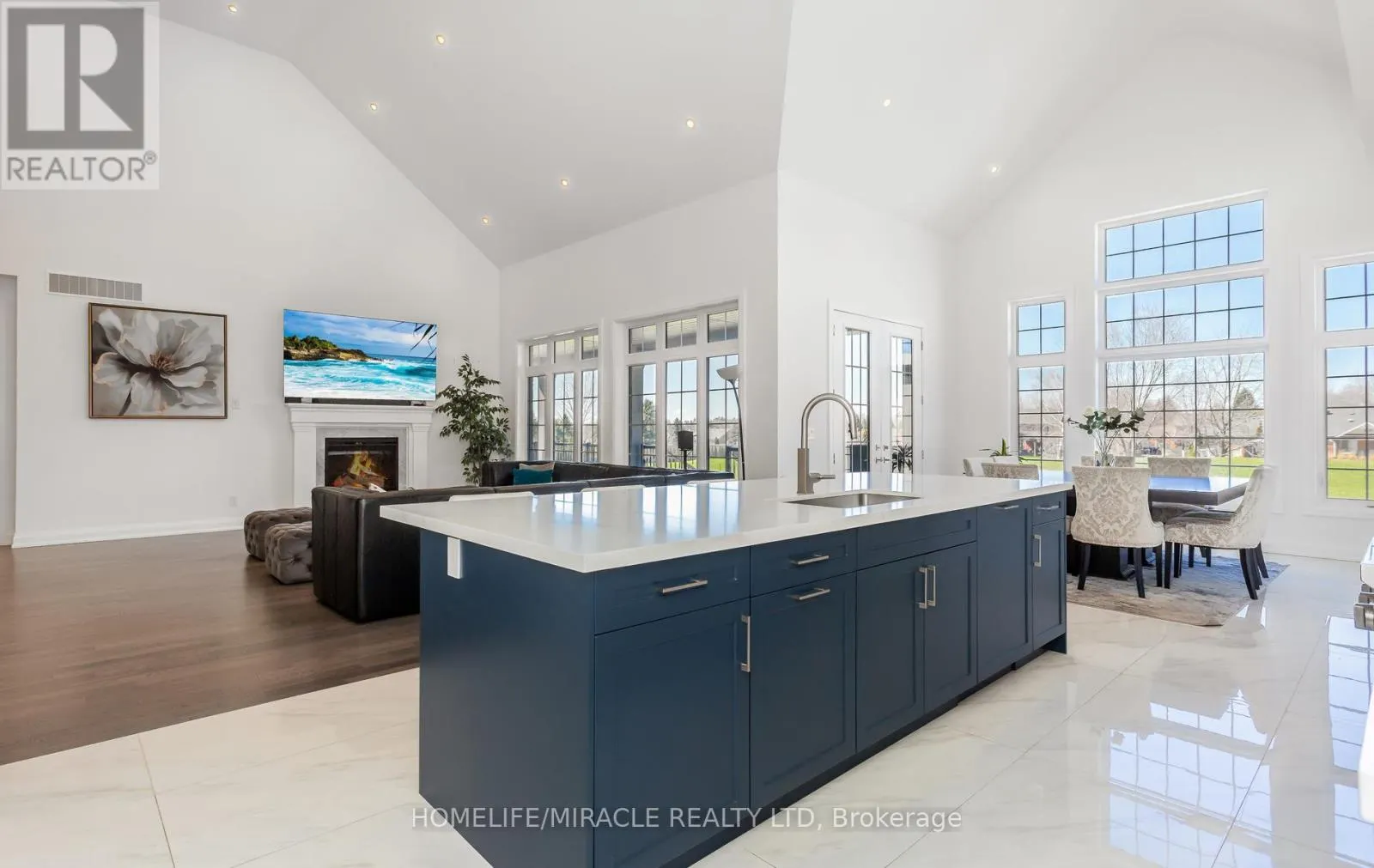 61 BONNIE BRAE COURT