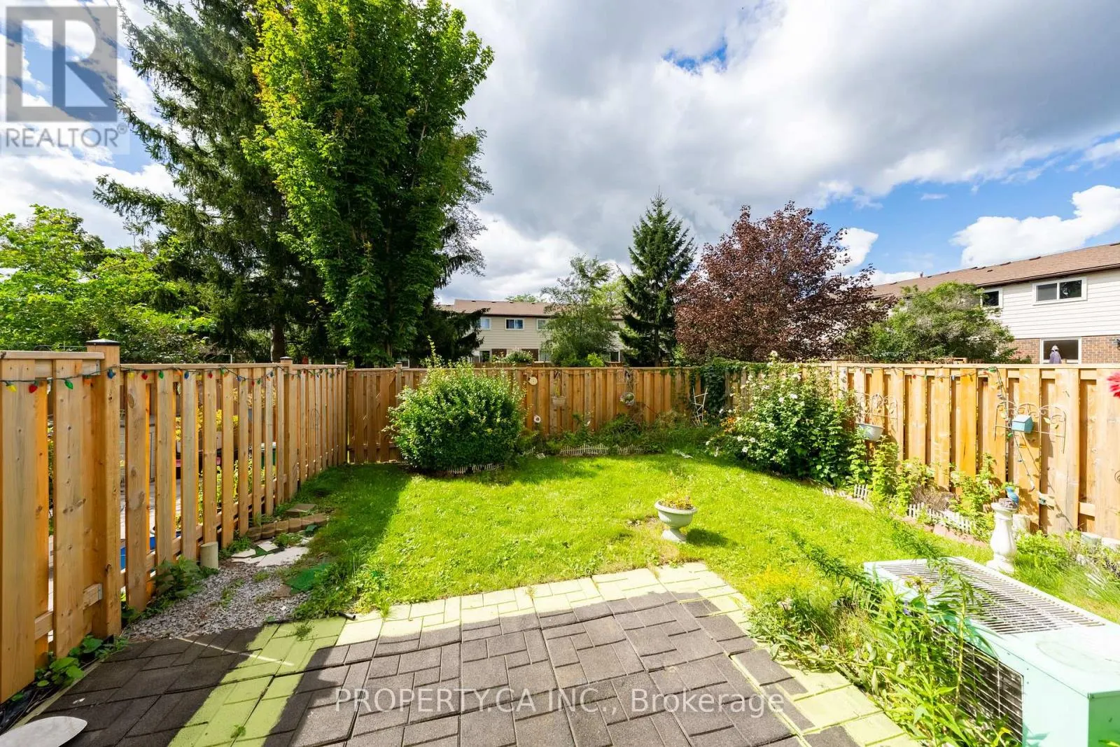 12 DEEPROSE LANE