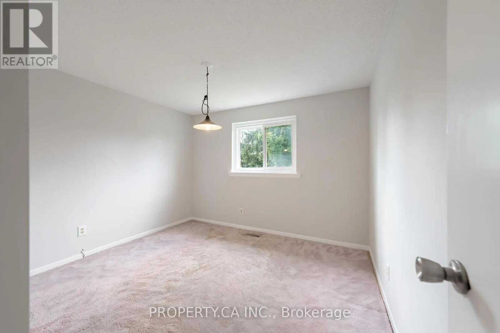 12 DEEPROSE LANE