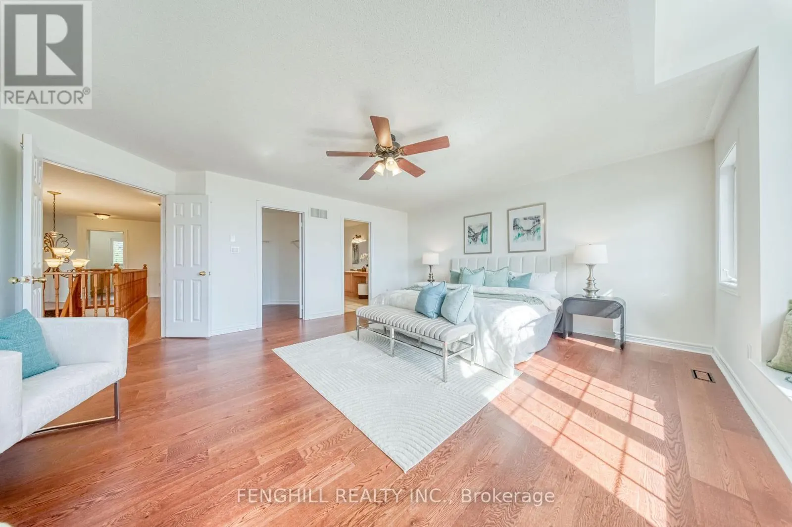 842 GREENLEAF CIRCLE