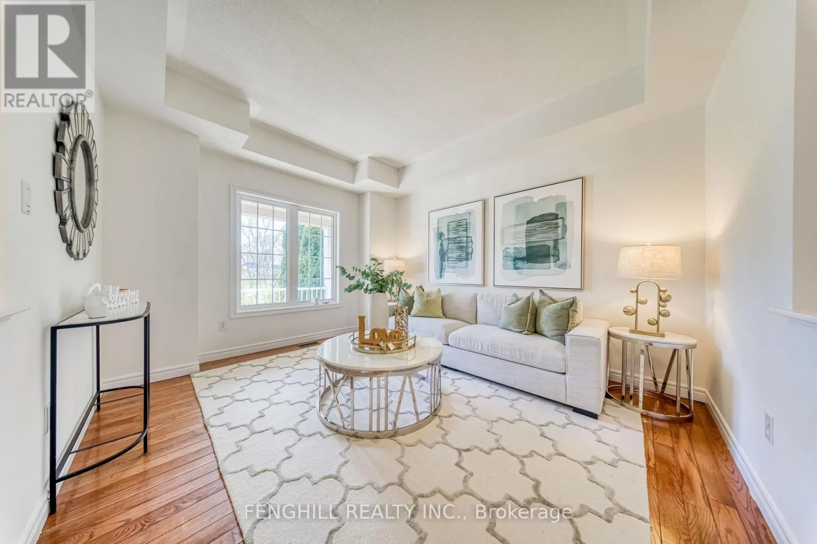 842 GREENLEAF CIRCLE