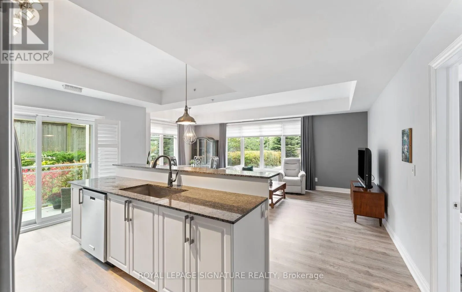 114 - 650 GORDON STREET