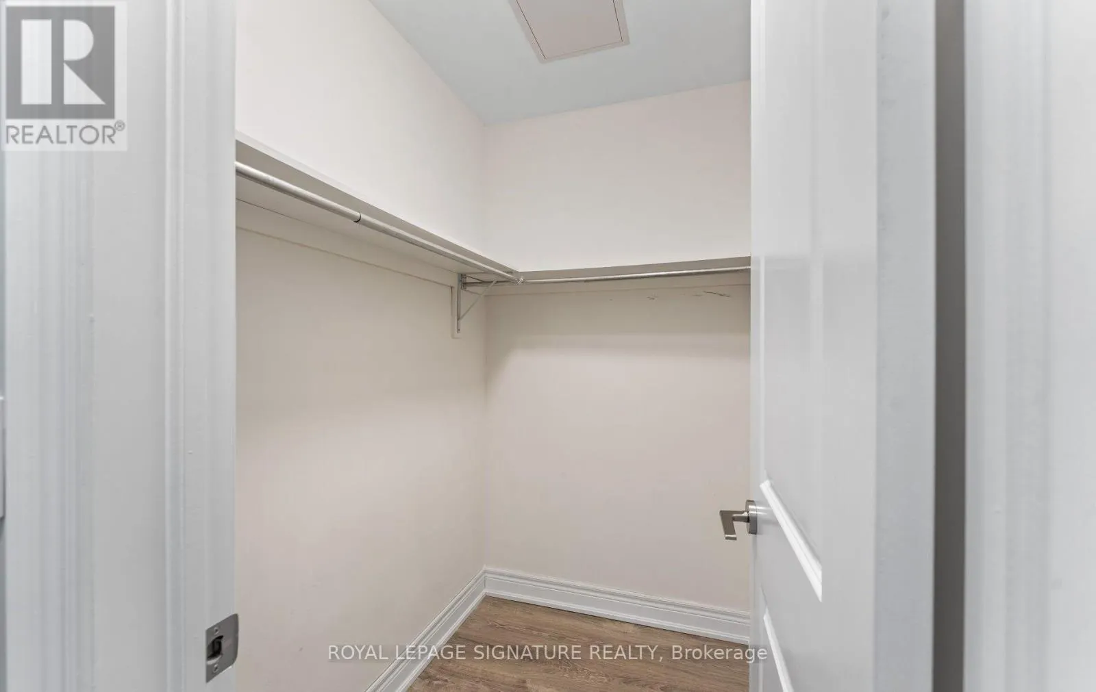 114 - 650 GORDON STREET