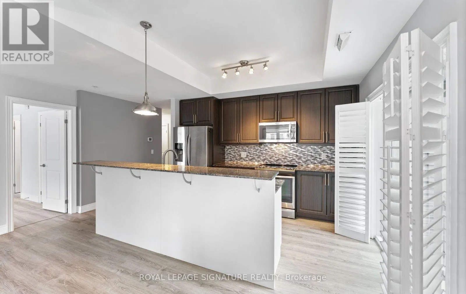 114 - 650 GORDON STREET