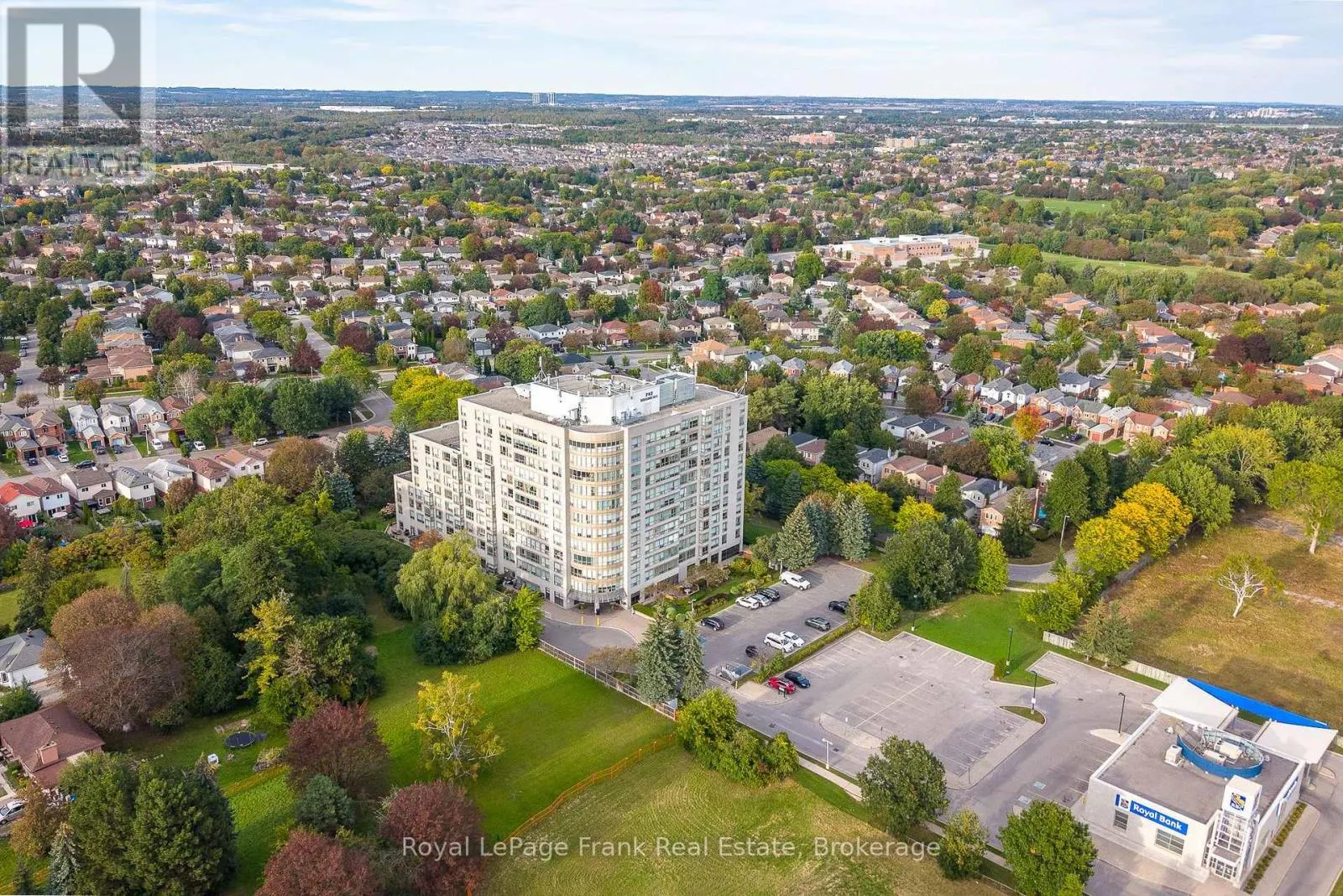 602 - 712 ROSSLAND ROAD E #602