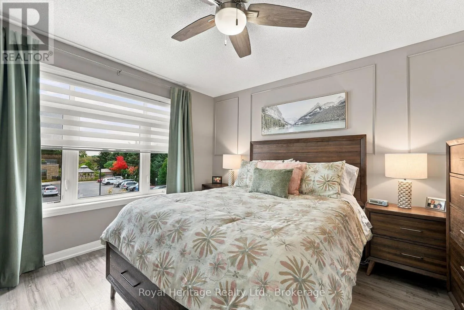 66 LONGSHORE WAY