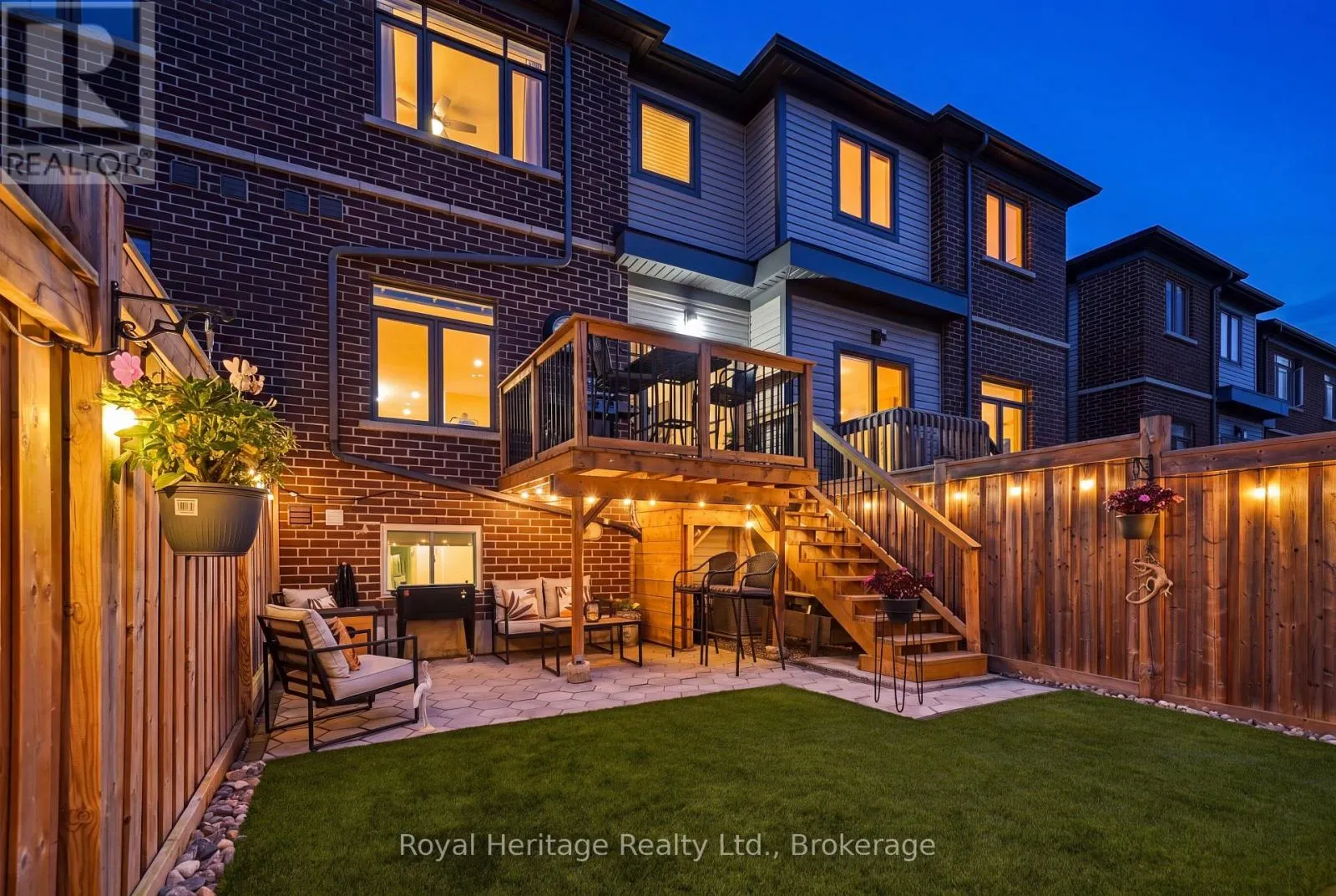 66 LONGSHORE WAY