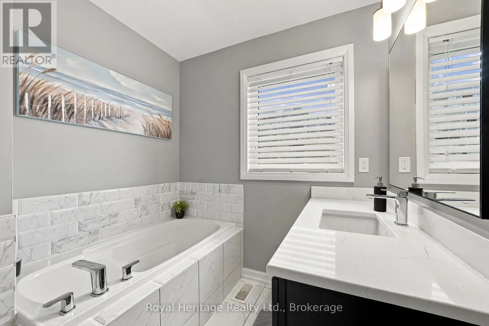 66 LONGSHORE WAY