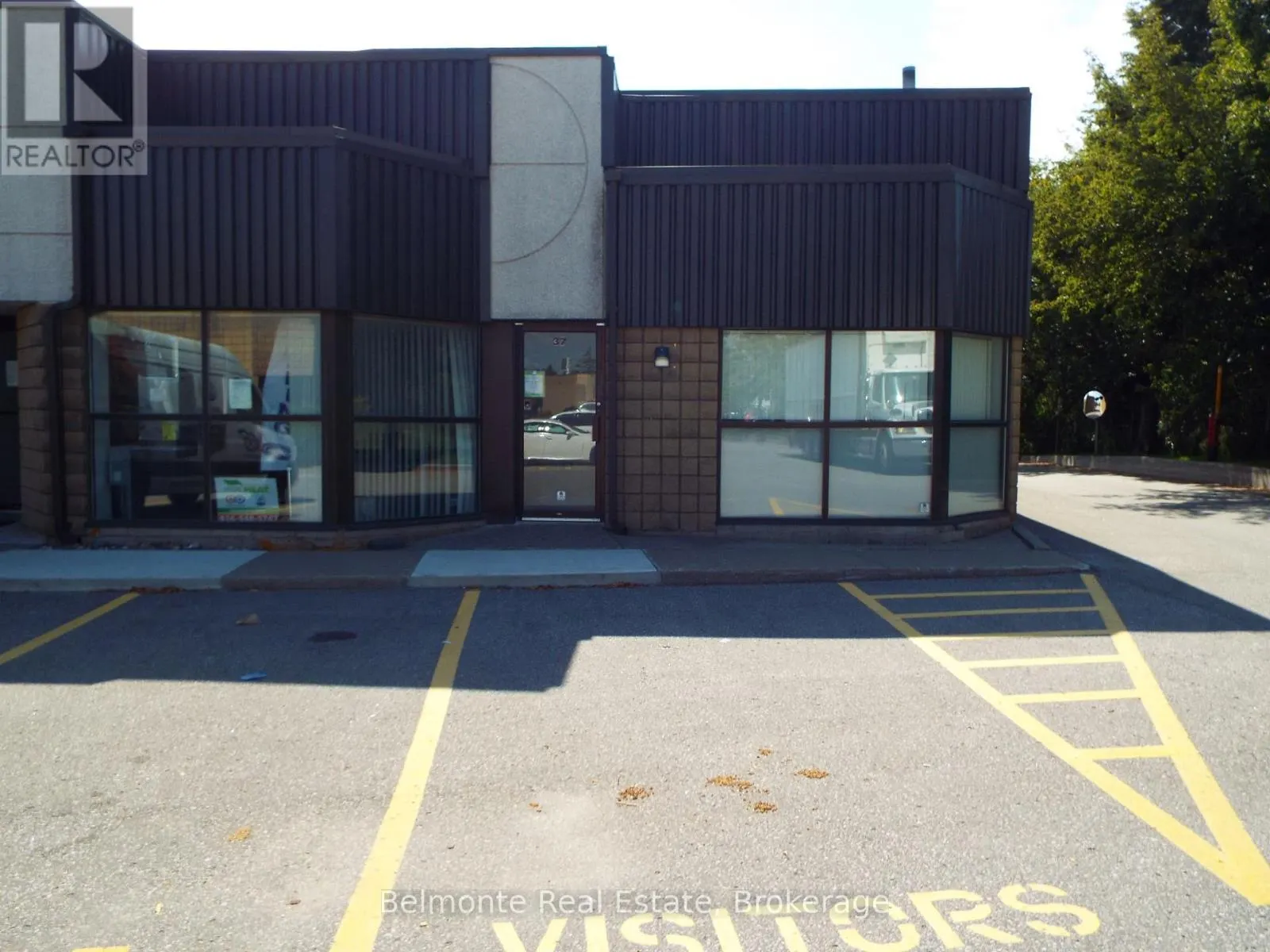 37 - 1621 MCEWEN DRIVE #37