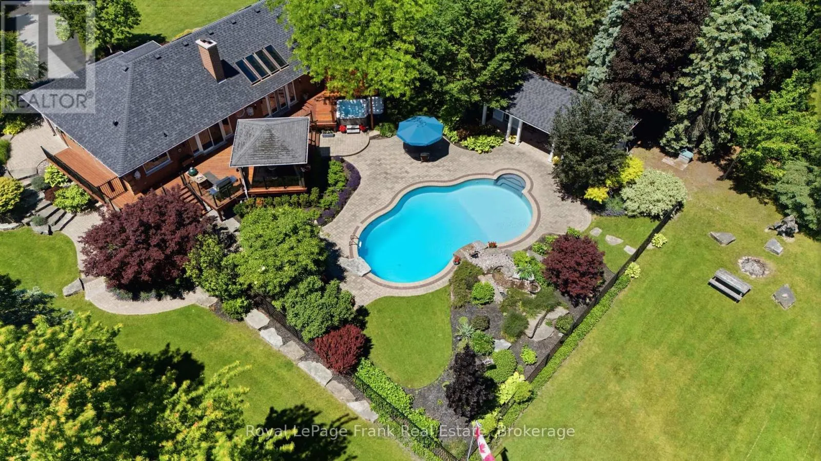 5 CRAIG COURT