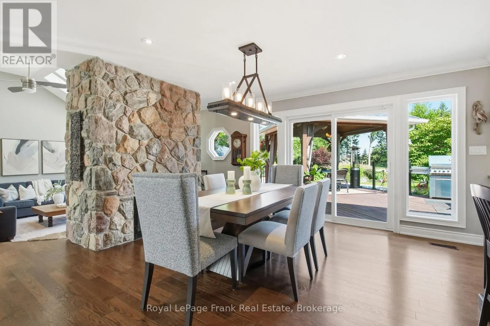 5 CRAIG COURT