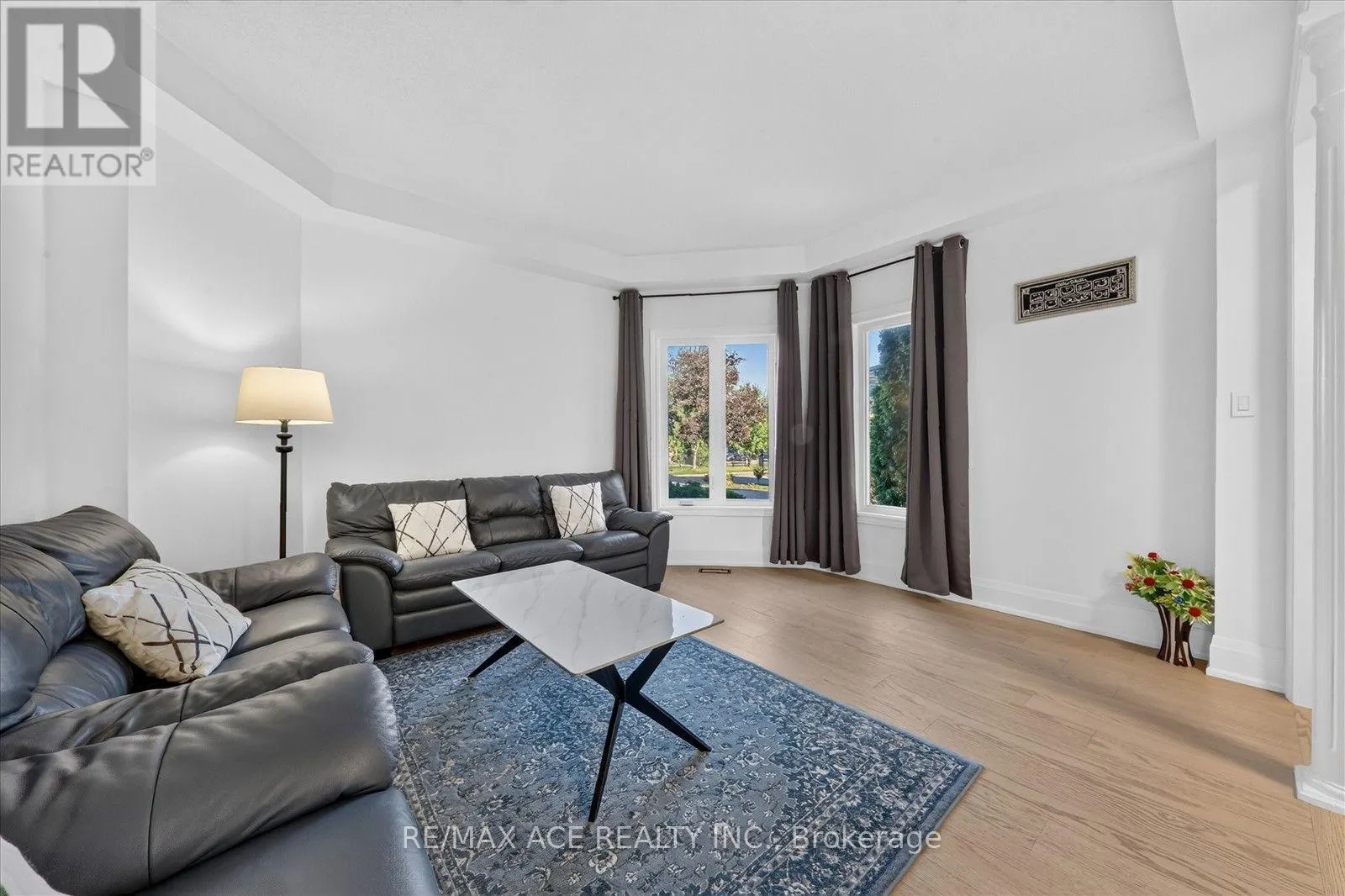 1446 SANDHURST CRESCENT