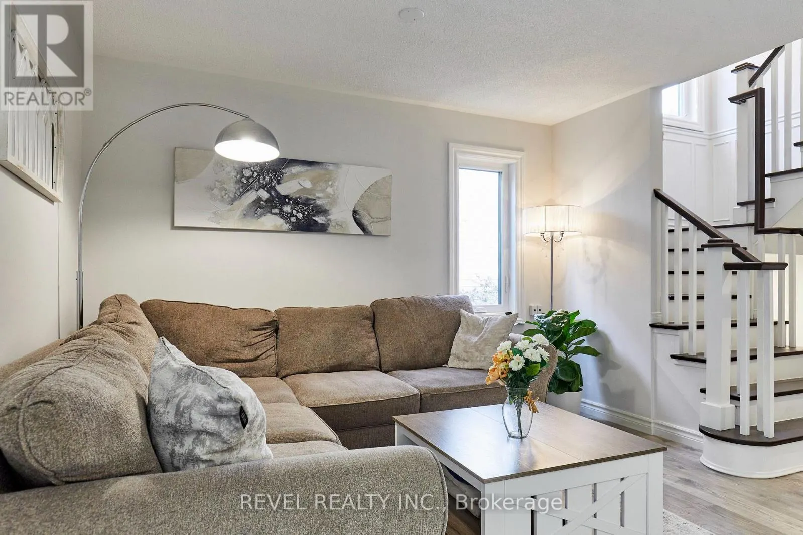 20 BREAKWATER DRIVE
