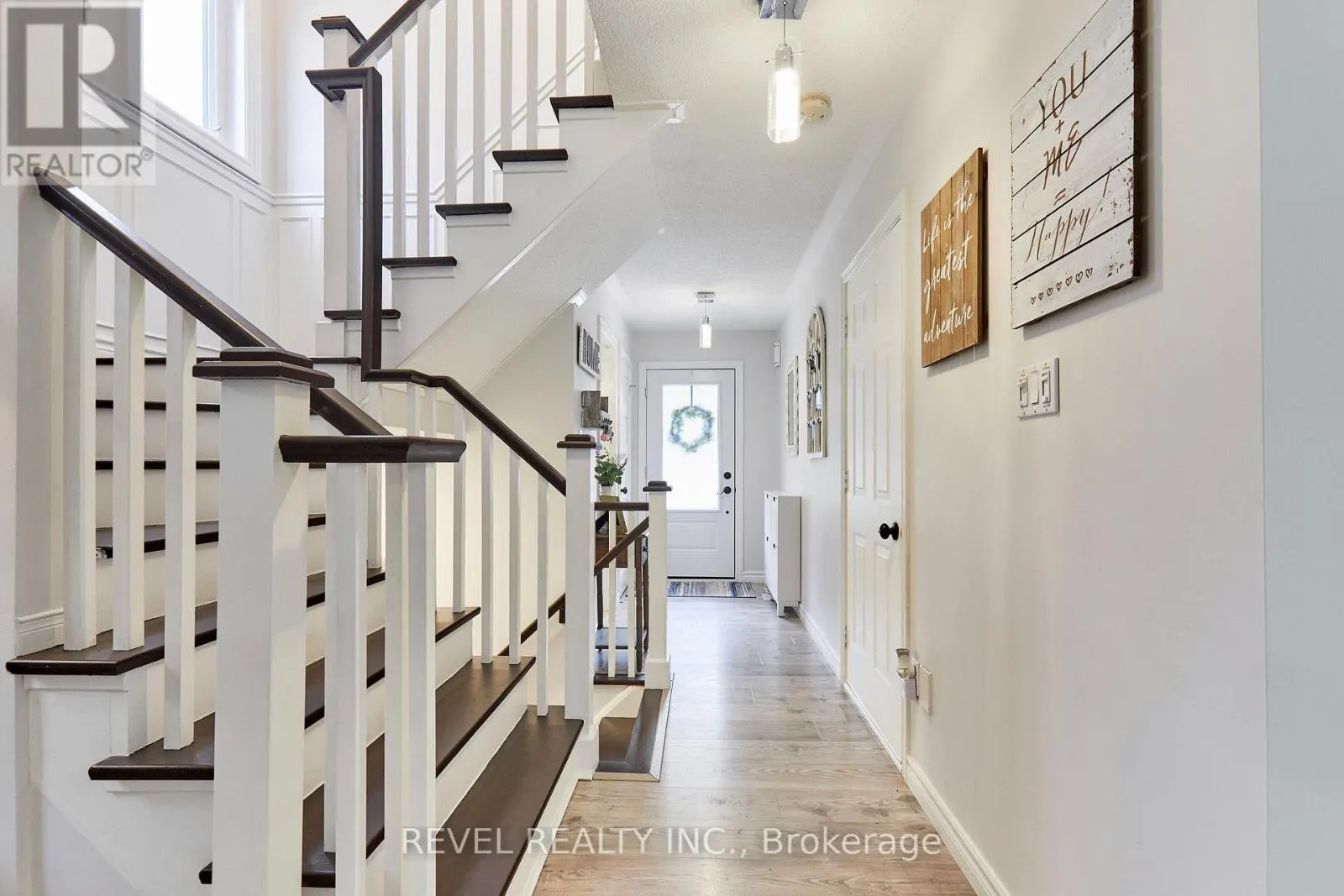 20 BREAKWATER DRIVE