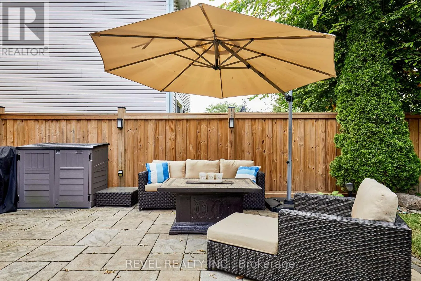20 BREAKWATER DRIVE