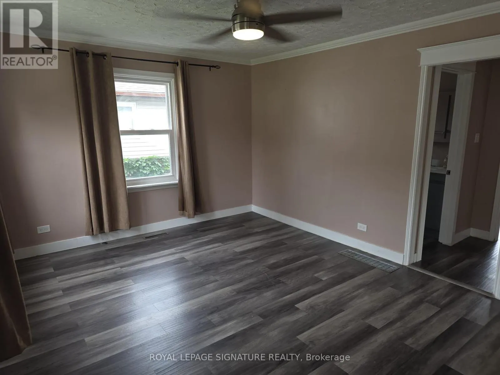MAIN - 38 GLYNN ROAD