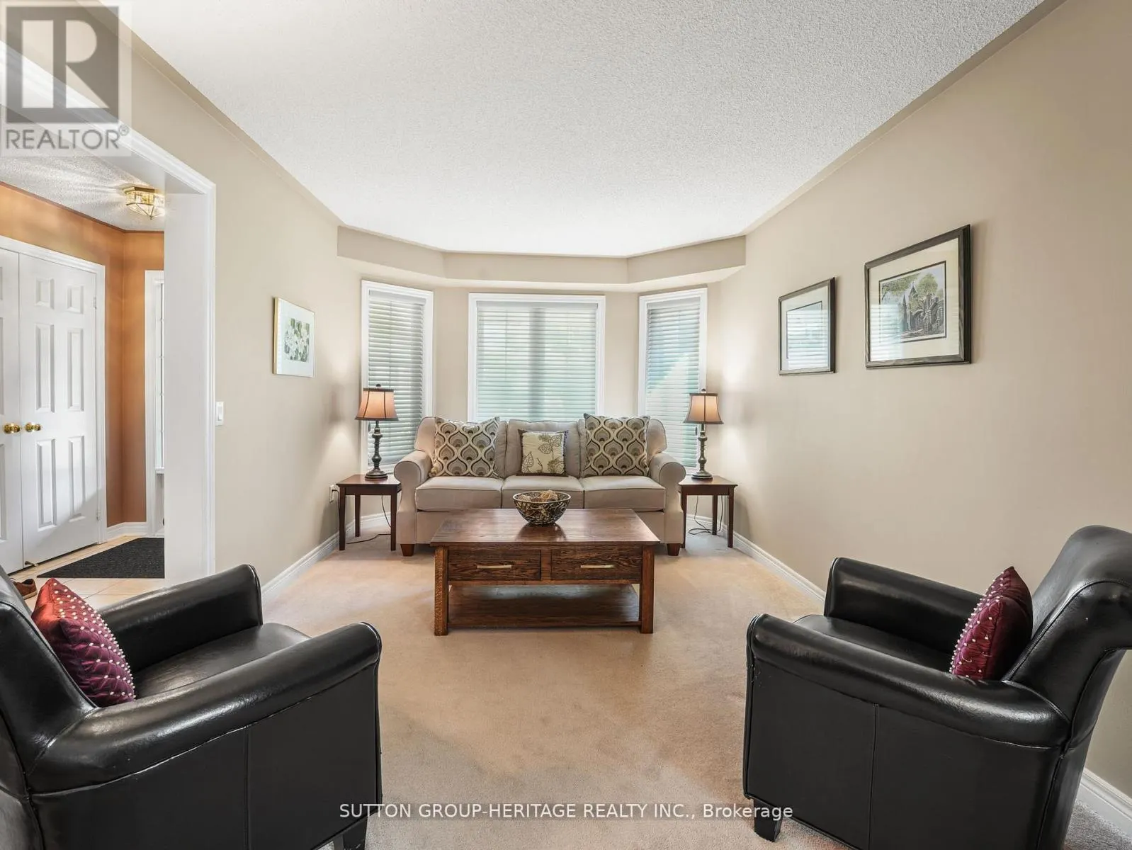 51 ANNIE CRESCENT
