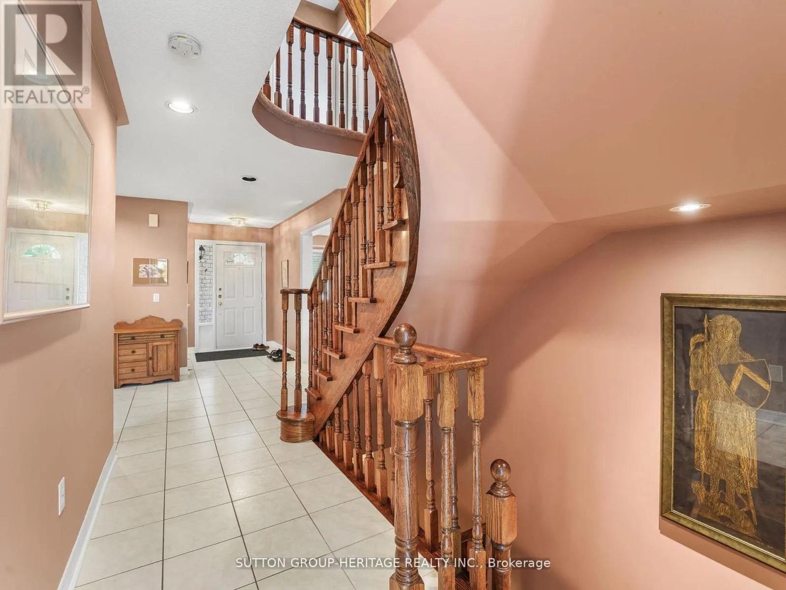 51 ANNIE CRESCENT