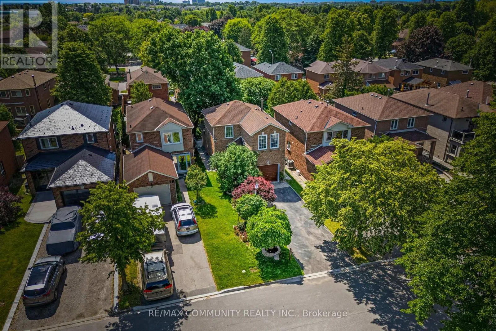 80 BROCKMAN CRESCENT