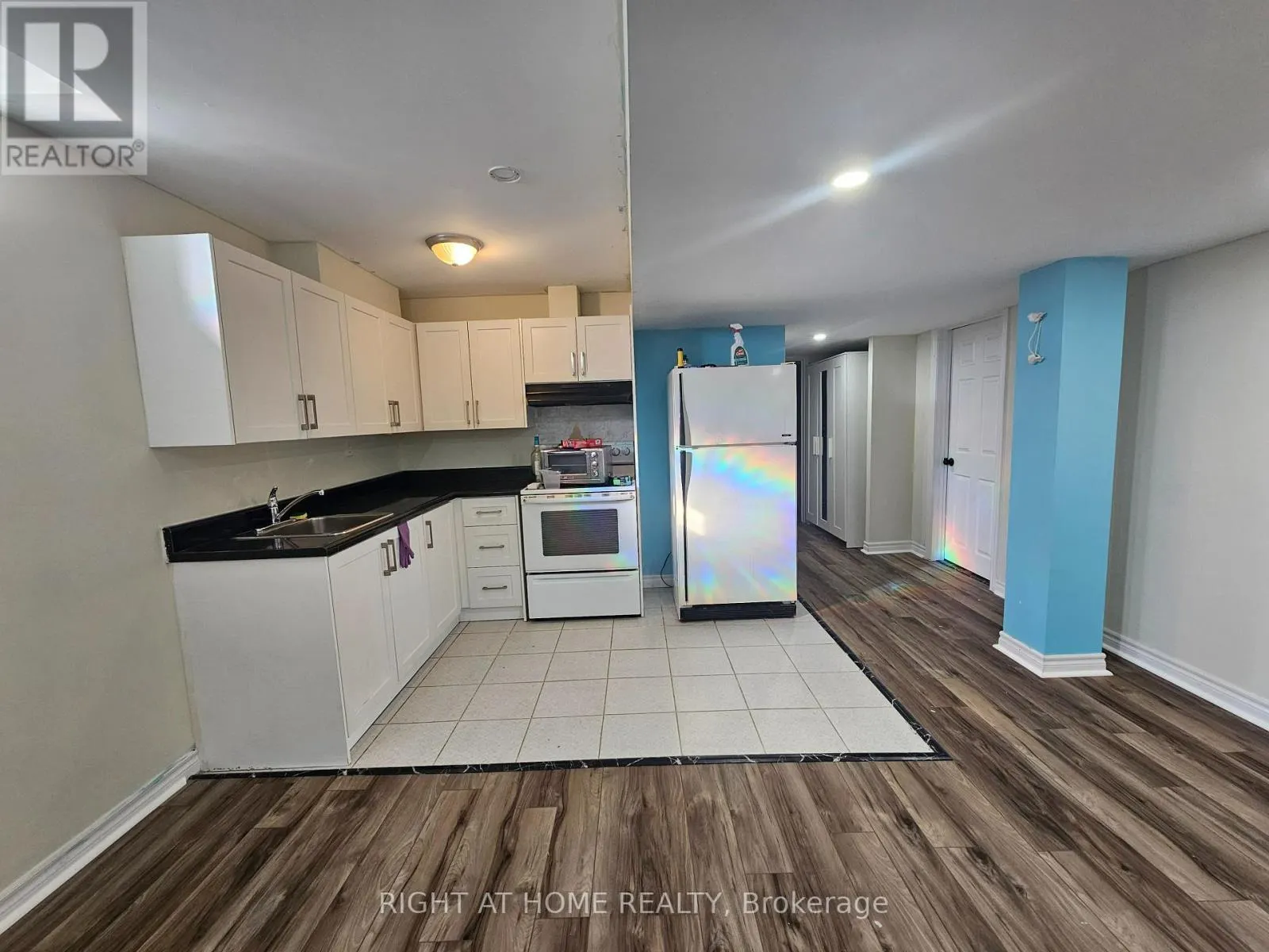 36 PEACOCK CRESCENT