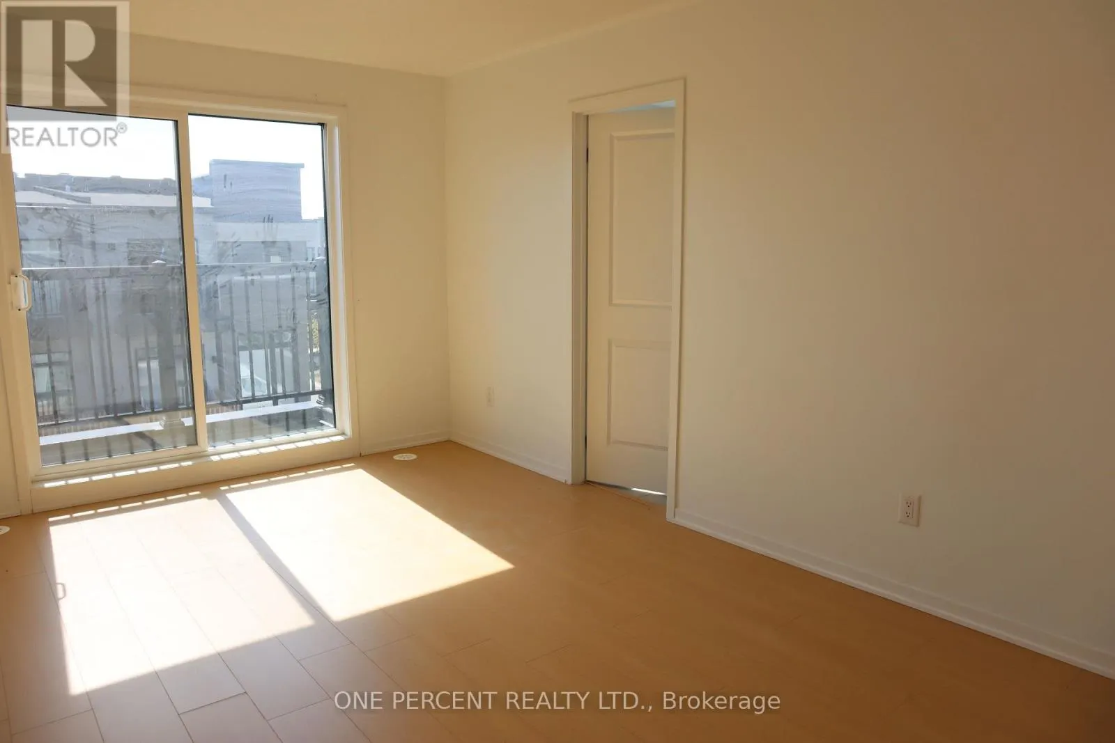 743 STANSTEAD PATH