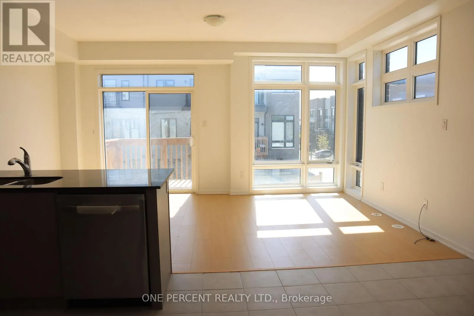 743 STANSTEAD PATH