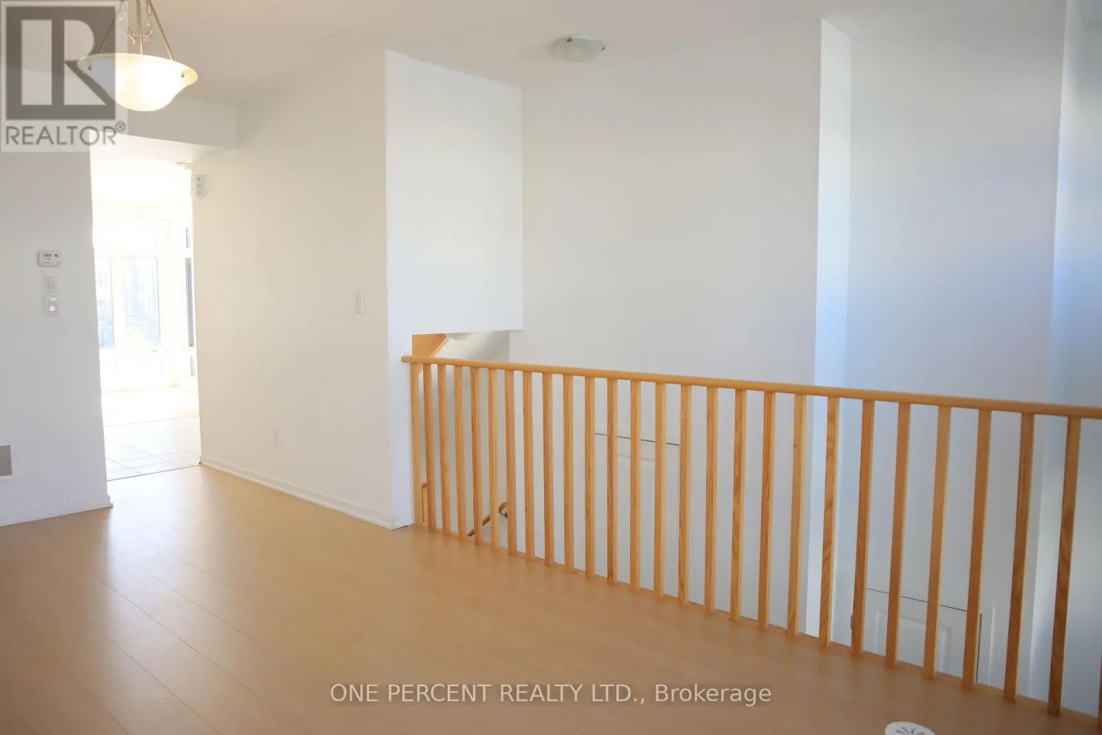 743 STANSTEAD PATH