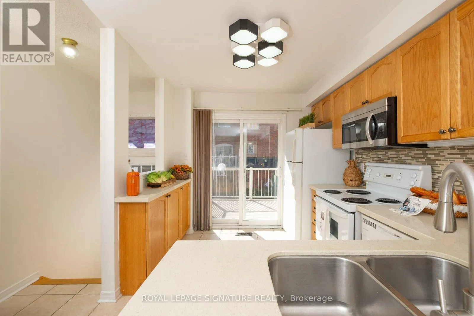 85 - 1775 VALLEY FARM ROAD