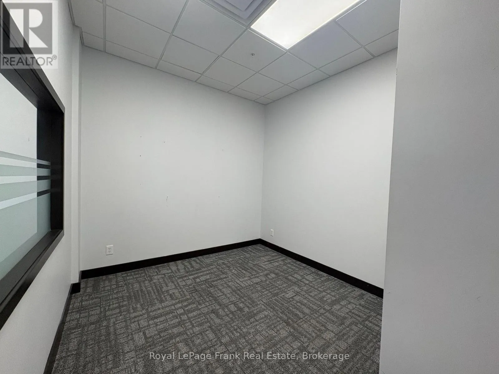104 - 1614 DUNDAS STREET E #104