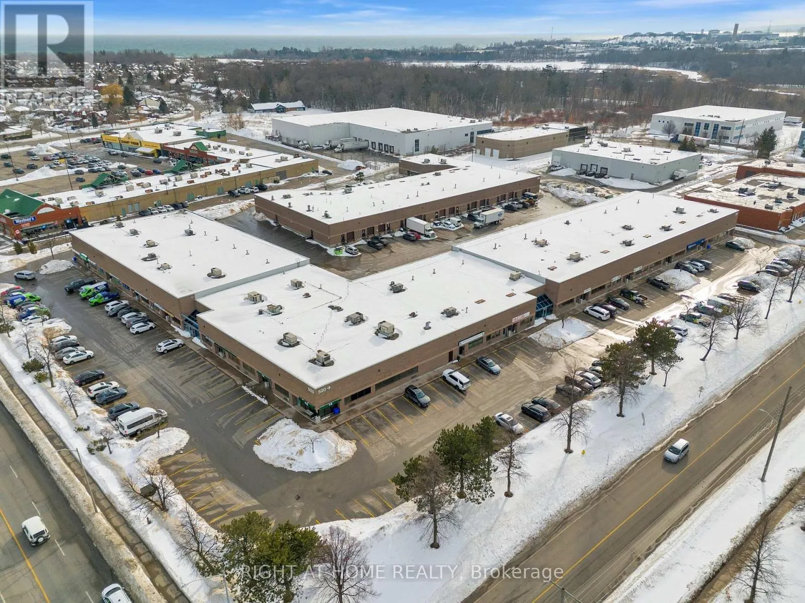 16 - 520 WESTNEY ROAD S