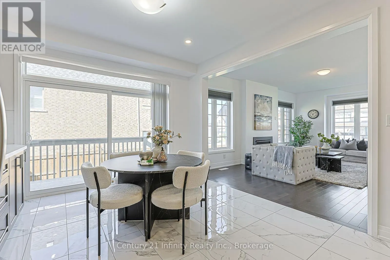 2 GILLIVARY DRIVE
