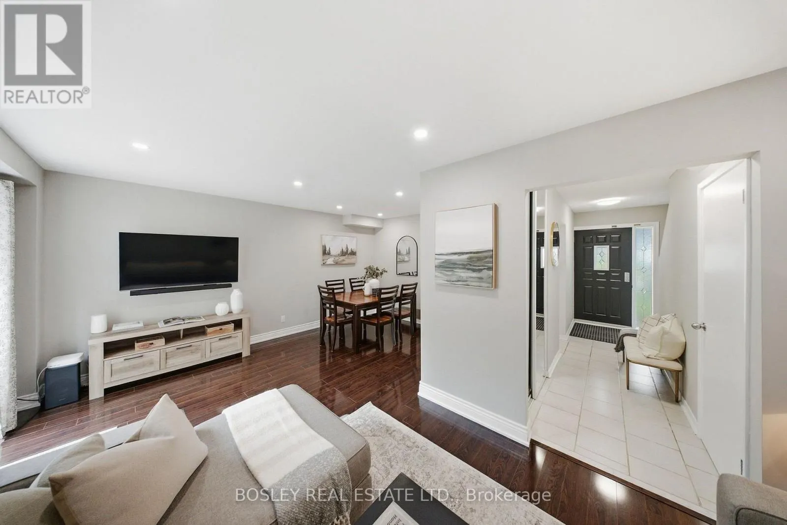 865 GENTRY CRESCENT