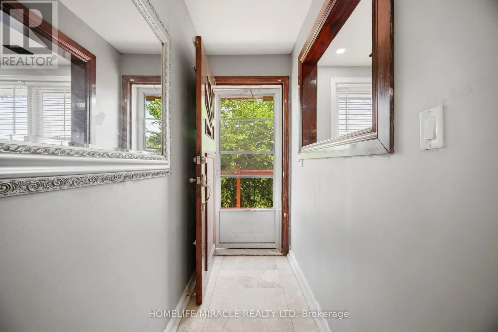 283 CORDOVA ROAD