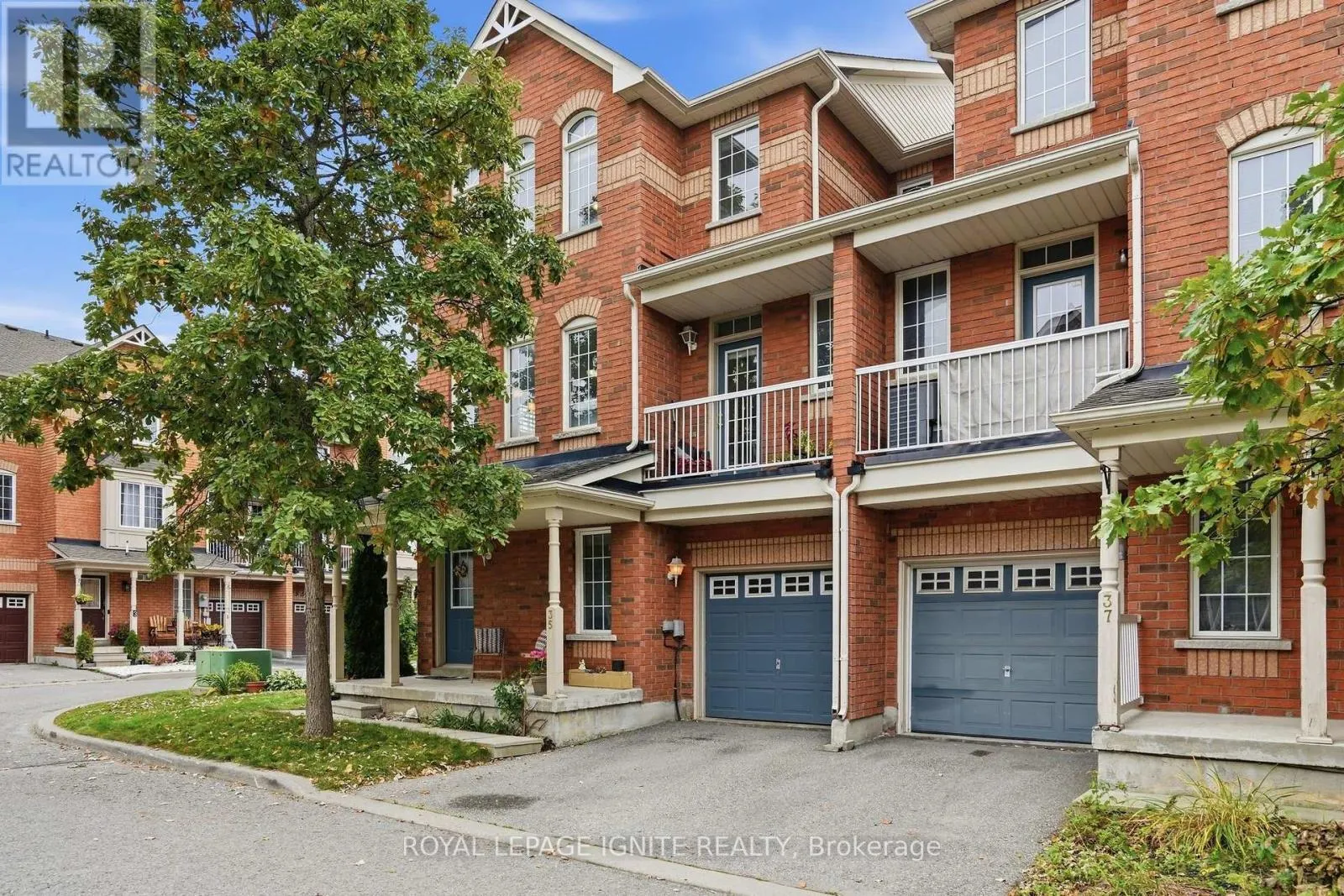 35 WILKIE LANE