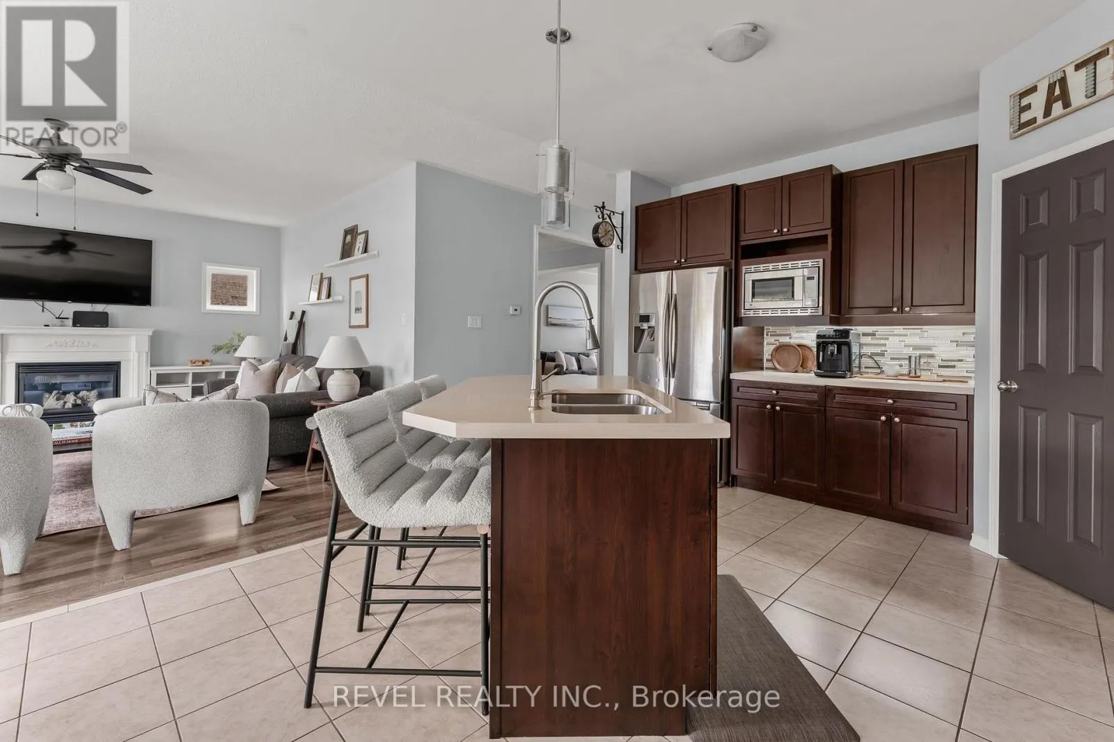 1683 FINKLE DRIVE