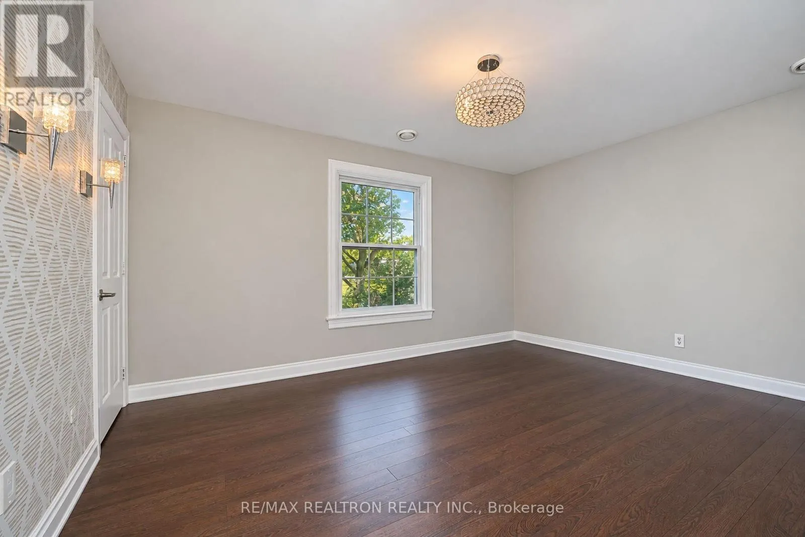 1304 TRULLS ROAD
