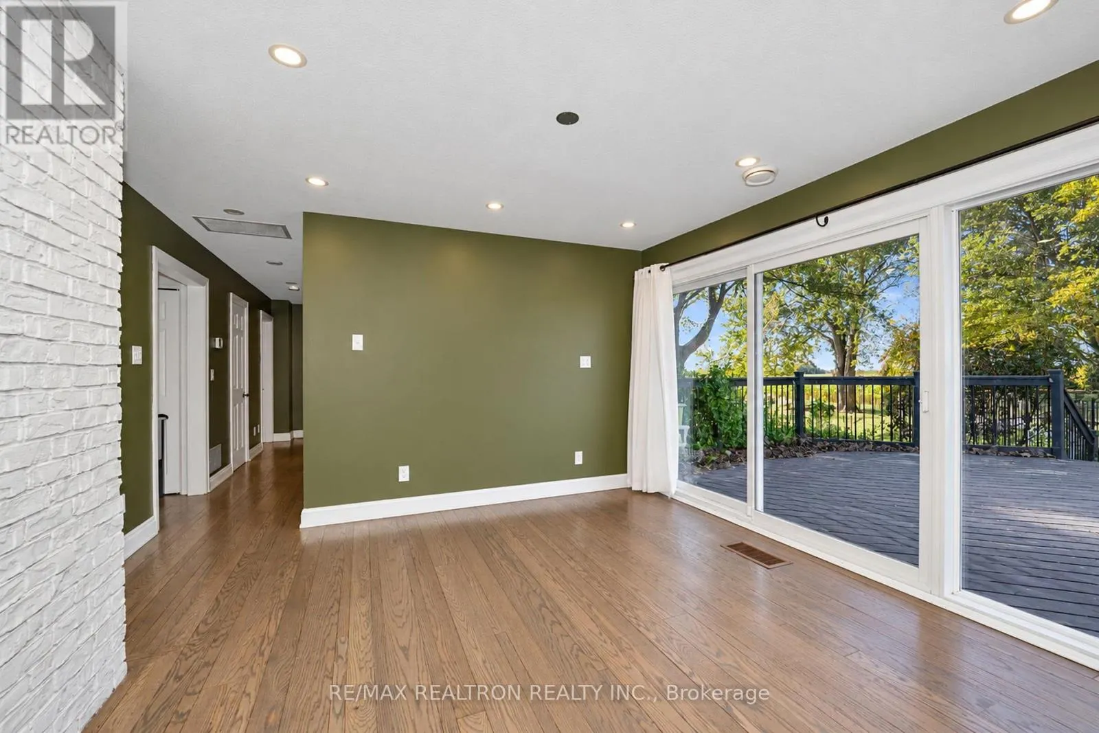 1304 TRULLS ROAD