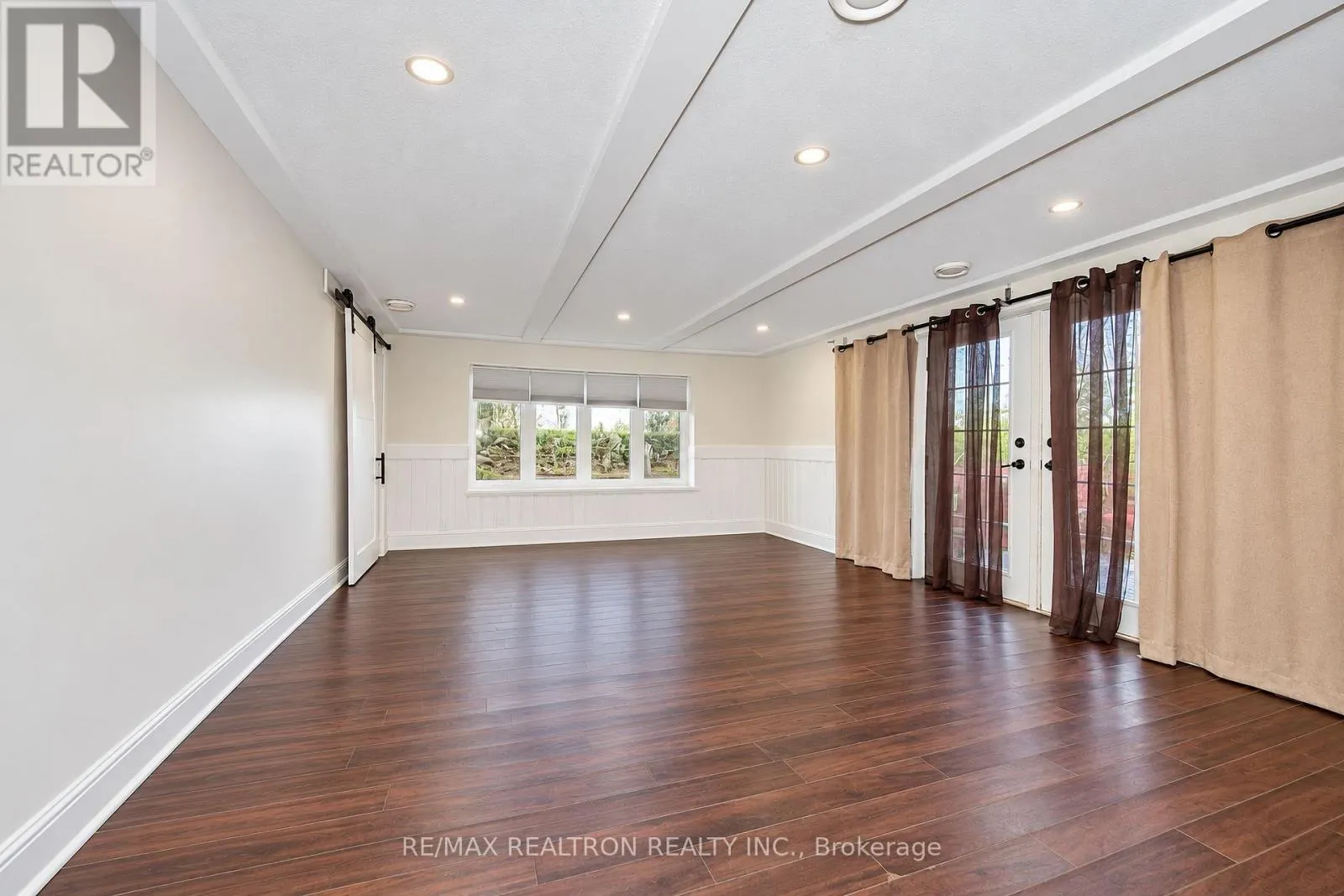 1304 TRULLS ROAD