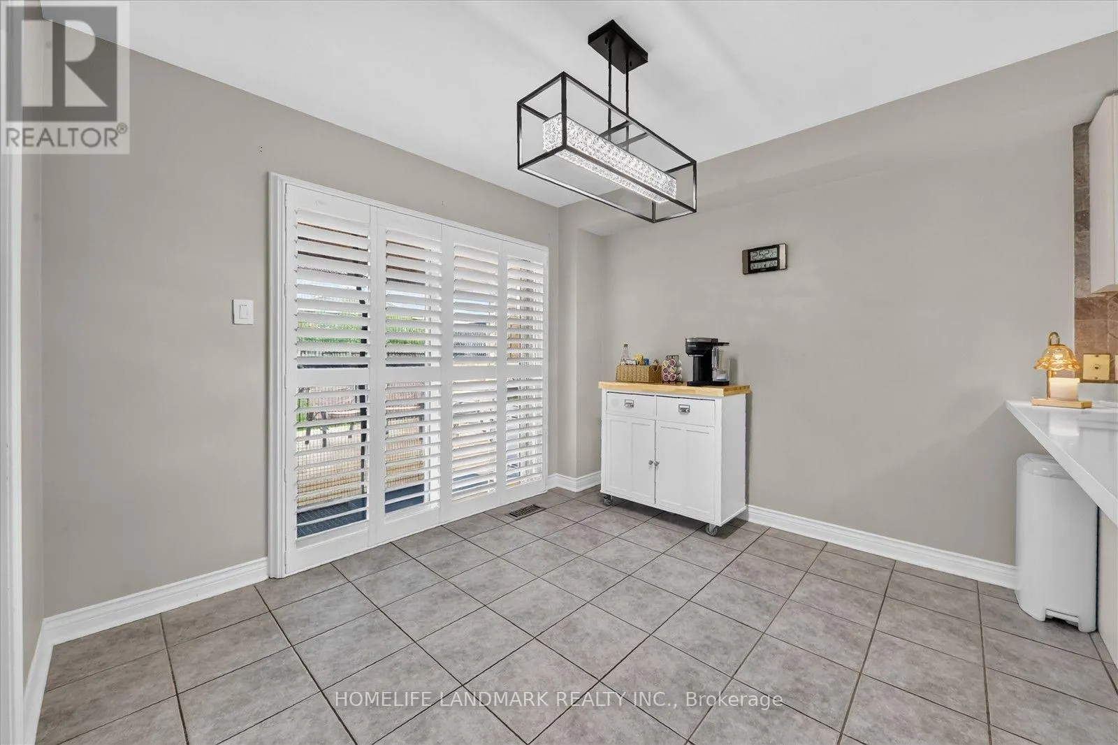 14 FLOREE STREET