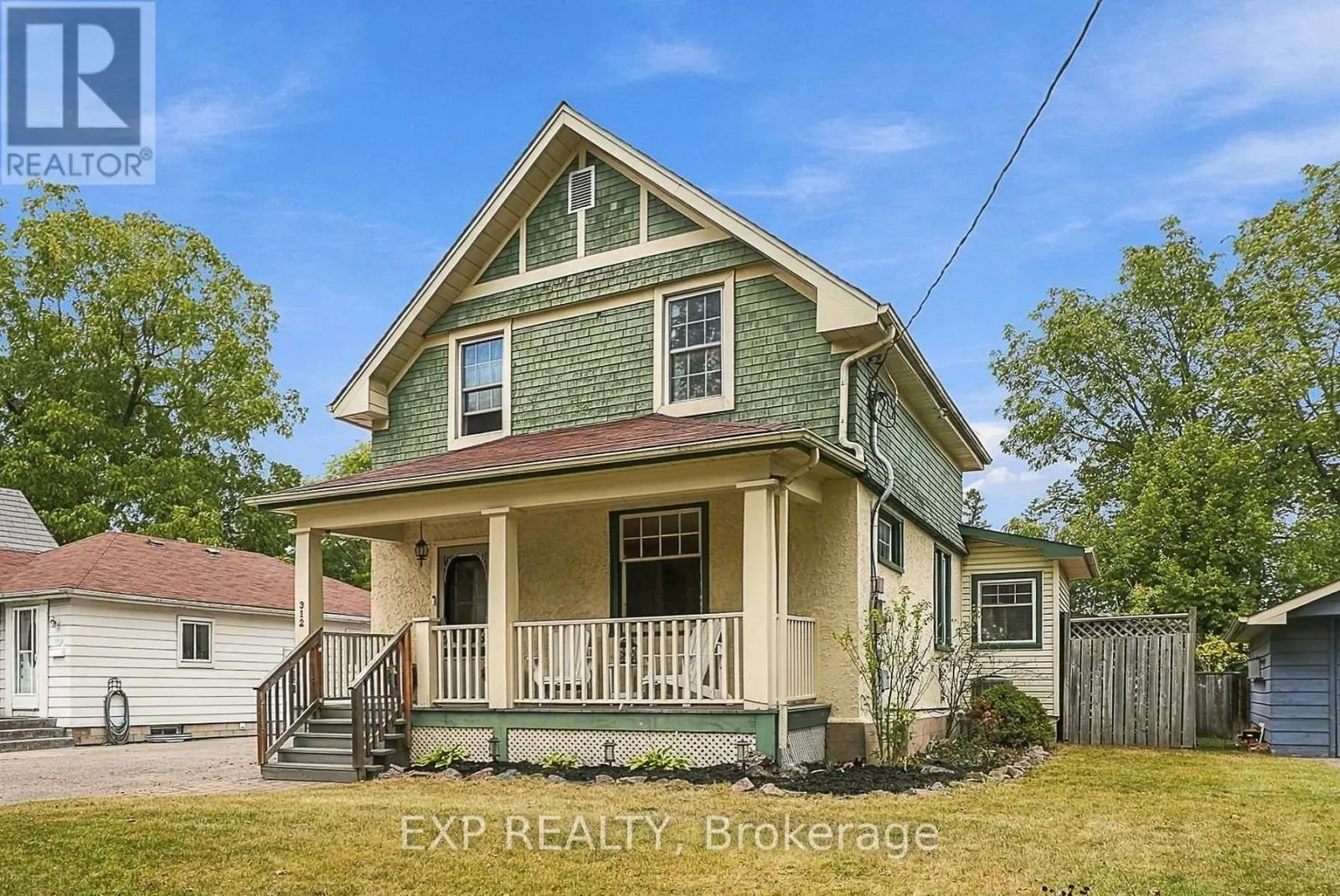312 WALNUT STREET W