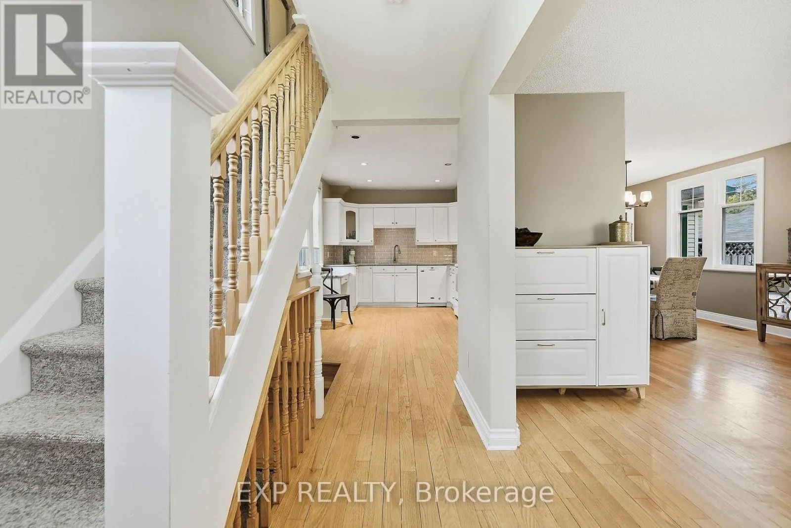 312 WALNUT STREET W