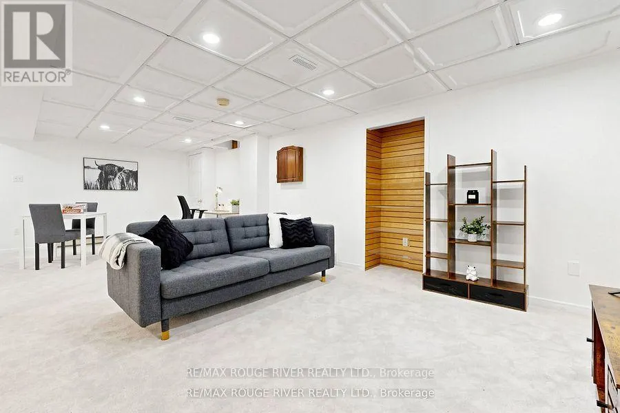 1110 TIMBER COURT