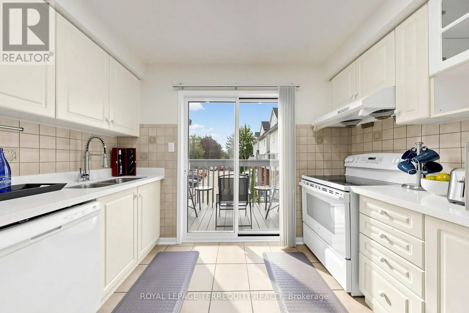 62 - 1865 KINGSTON ROAD