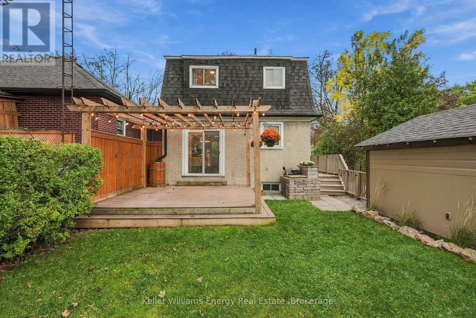 286 GLIDDON AVENUE