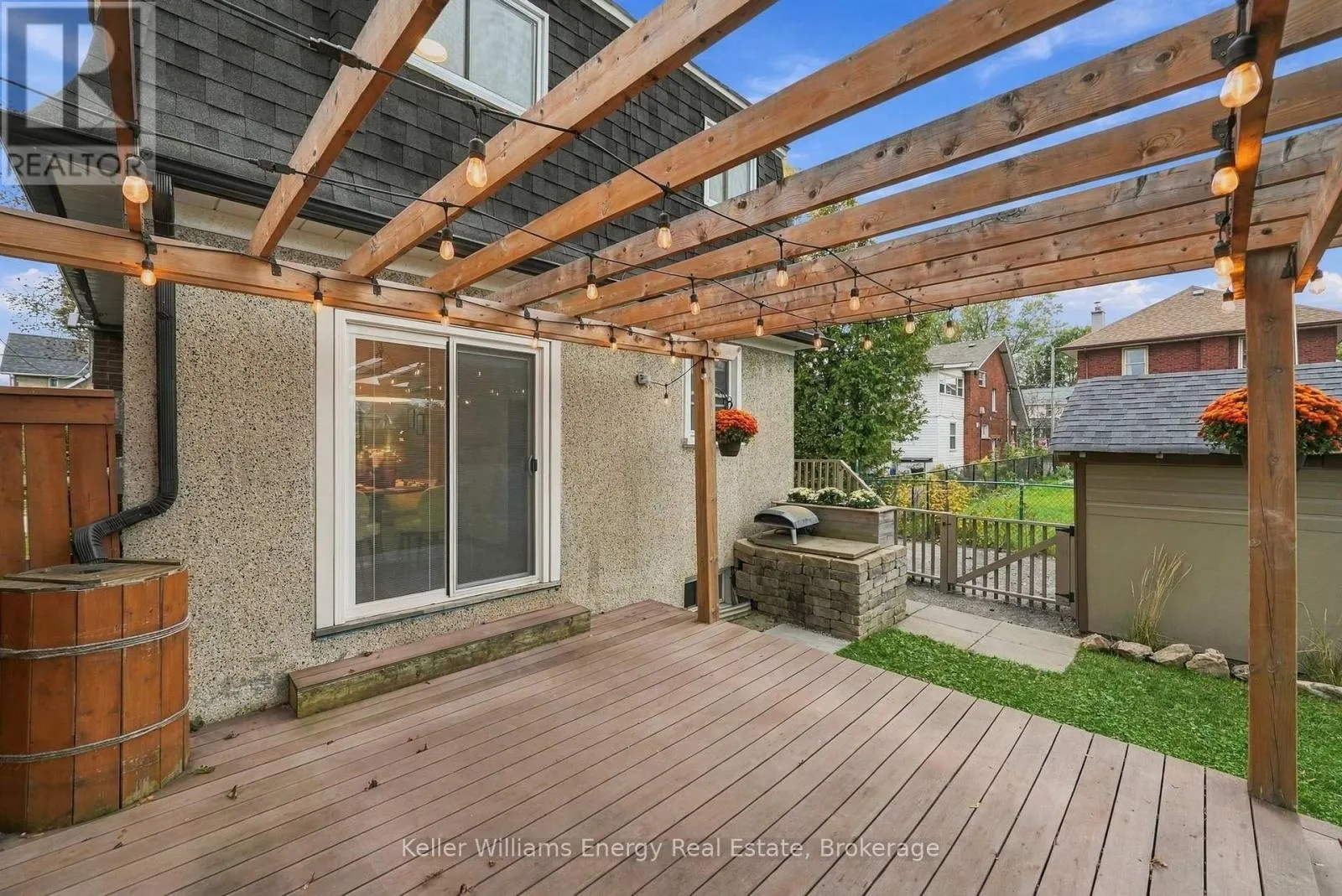 286 GLIDDON AVENUE