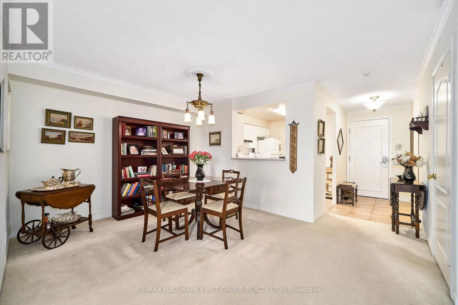 1411 - 1000 THE ESPLANADE ROAD N