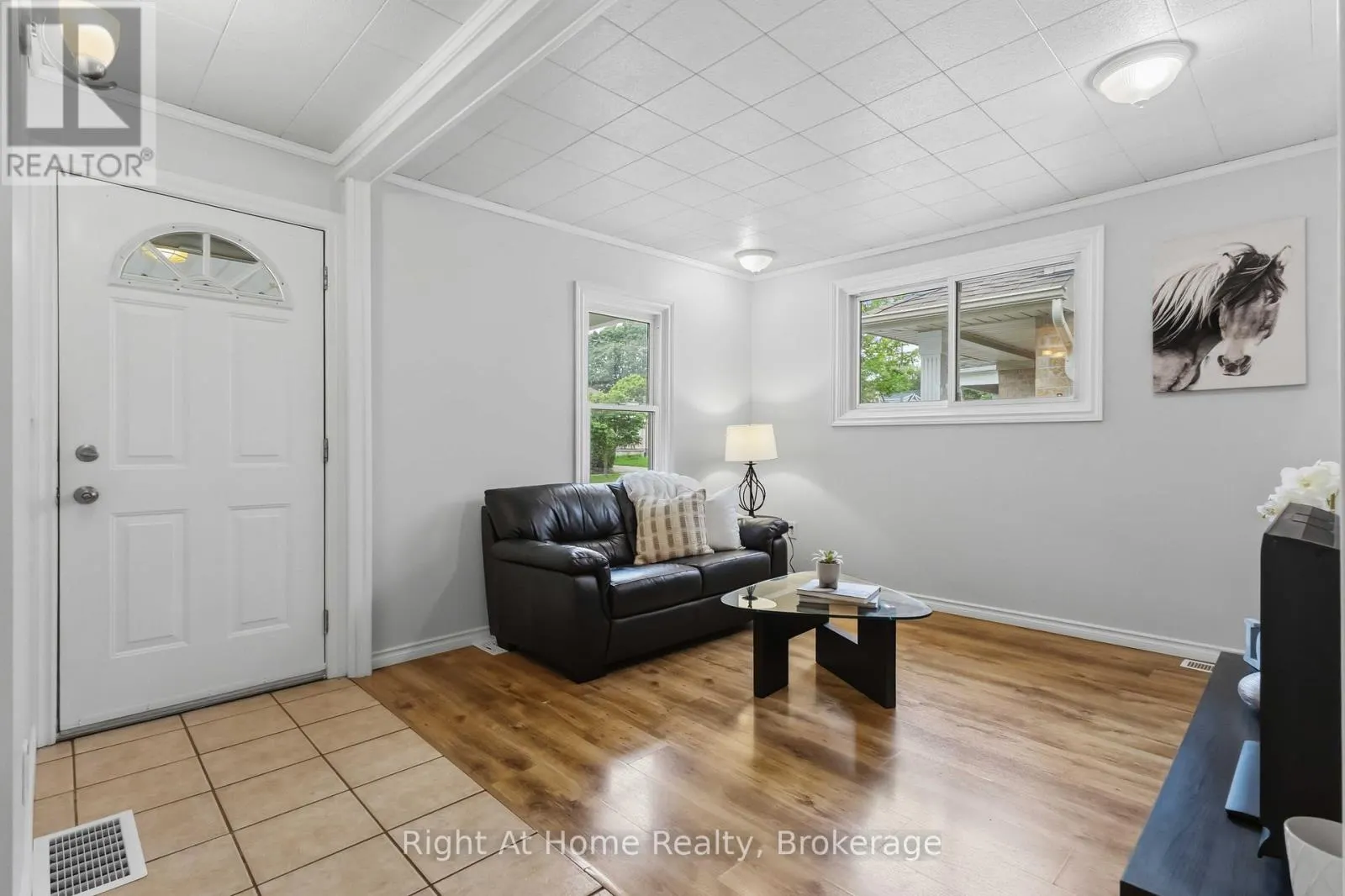127 MONTRAVE AVENUE