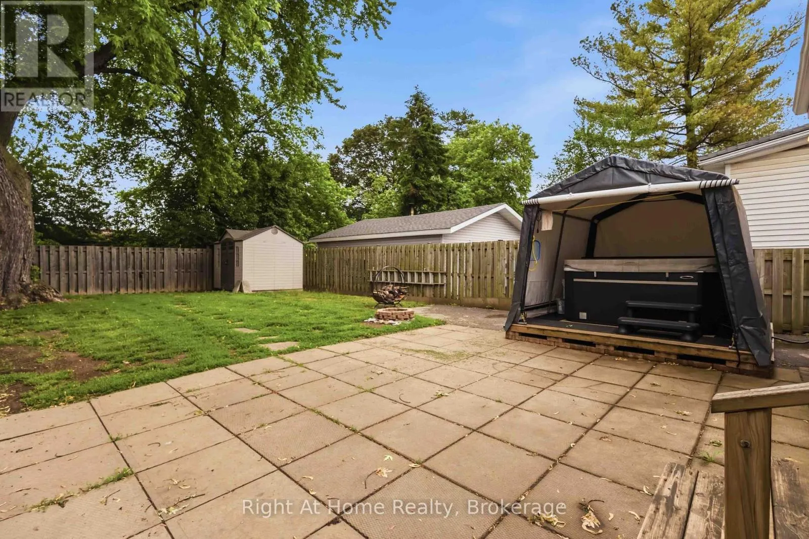 127 MONTRAVE AVENUE