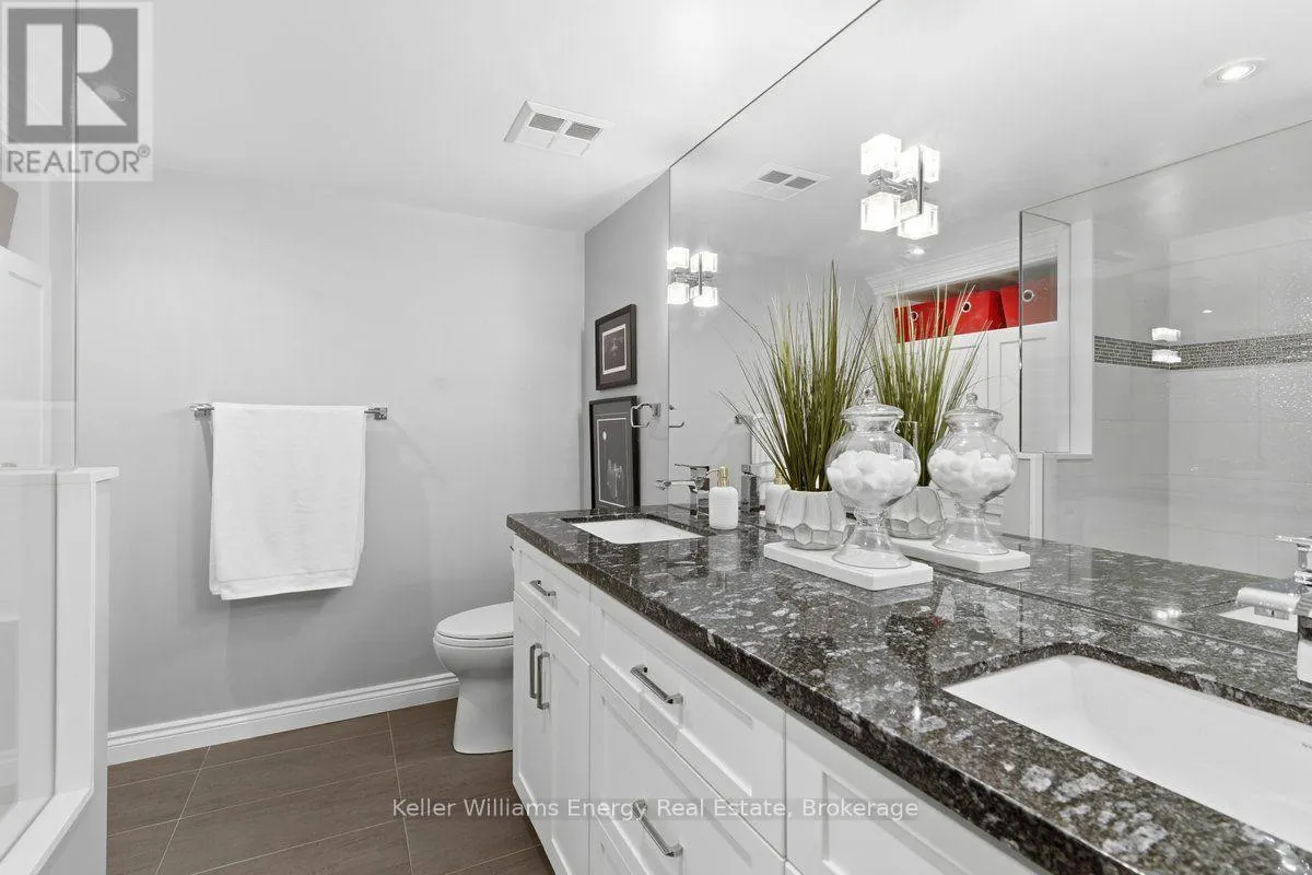 806 - 700 WILSON ROAD N #806